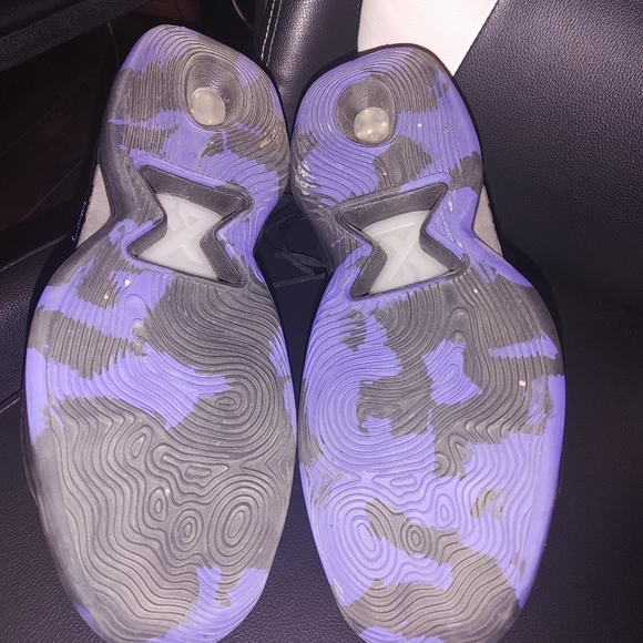 Paul George 5 purple colorway - Picture 4 of 4